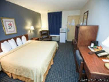 Surestay By Western Hotel 2*